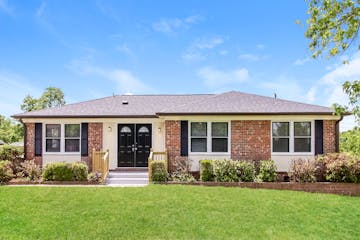 1405 WAYSIDE DR GREENSBORO, NC 27405